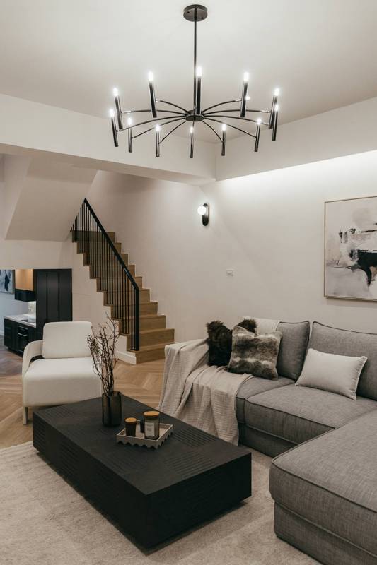 Townhome near Ekamai Thonglor, close to BTS Phra Khanong · 5 bedroom · 350 SqM · Khlong Toei, Bangkok · Photo 3 Townhome near Ekamai Thonglor, close to BTS Phra Khanong 5-bedroom Townhouse in Khlong Toei, Bangkok – photo 3