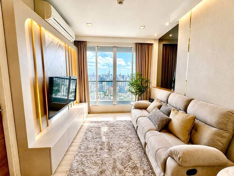 Rhythm Phahol-Ari · 1 bedroom · 45 SqM · Floor 49 · Chatuchak, Bangkok · Photo 1 Rhythm Phahol-Ari 1-bedroom Condo in Chatuchak, Bangkok – photo 1