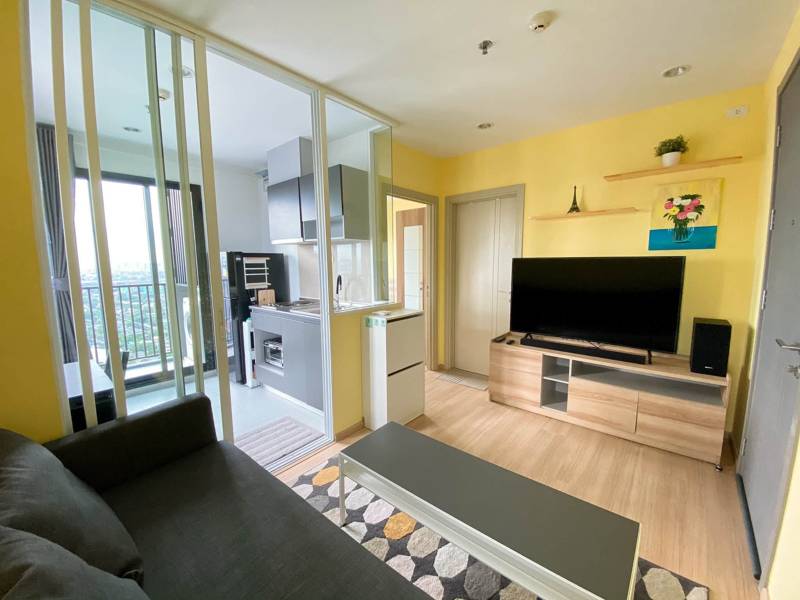 The Base Rama 9-Ramkhamhaeng · 1 bedroom · 30 SqM · Floor 33 · Rama 9, Bangkok · Photo 1 The Base Rama 9-Ramkhamhaeng 1-bedroom Condo in Rama 9, Bangkok – photo 1