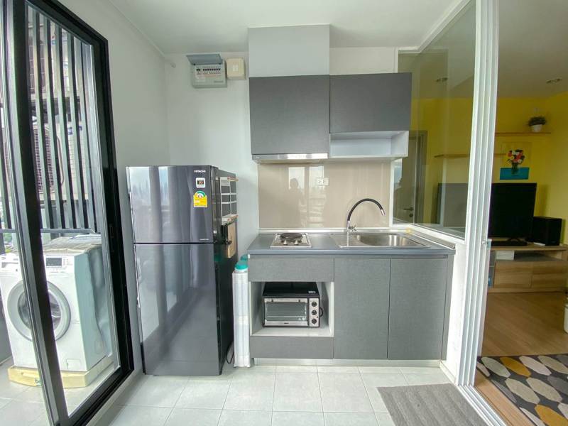 The Base Rama 9-Ramkhamhaeng · 1 bedroom · 30 SqM · Floor 33 · Rama 9, Bangkok · Photo 3 The Base Rama 9-Ramkhamhaeng 1-bedroom Condo in Rama 9, Bangkok – photo 3