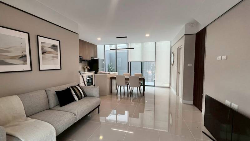 Pleno Sukhumvit-Bangna · 3 bedroom · 236 SqM · Bang Na, Bangkok · Photo 1 Pleno Sukhumvit-Bangna 3-bedroom Townhouse in Bang Na, Bangkok – photo 1