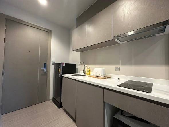 Life Asoke-Rama 9 · 1 bedroom · 28 SqM · Floor 39 · Chatuchak, Bangkok · Photo 1 Life Asoke-Rama 9 1-bedroom Condo in Chatuchak, Bangkok – photo 1