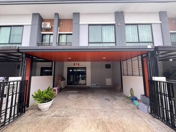 Unio Town Srinakarin-Bangna · 3 bedroom · 115 SqM · Bang Phli, Samut Prakan · Photo 2 Unio Town Srinakarin-Bangna 3-bedroom Townhouse in Bang Phli, Samut Prakan – photo 2