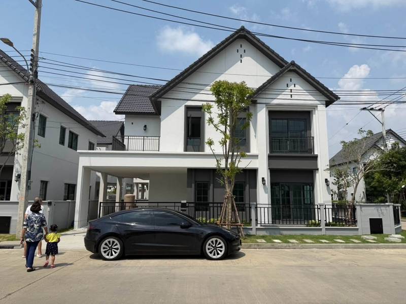 Centro Bangna · 4 bedroom · 265 SqM · Bang Na, Bangkok · Photo 1 Centro Bangna 4-bedroom Detached House in Bang Na, Bangkok – photo 1