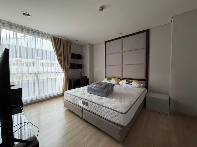 The Address Pathumwan · 2 bedroom · 69.7 SqM · Floor 6 · Victory Monument, Bangkok · Photo 1 The Address Pathumwan 2-bedroom Condo in Victory Monument, Bangkok – photo 1