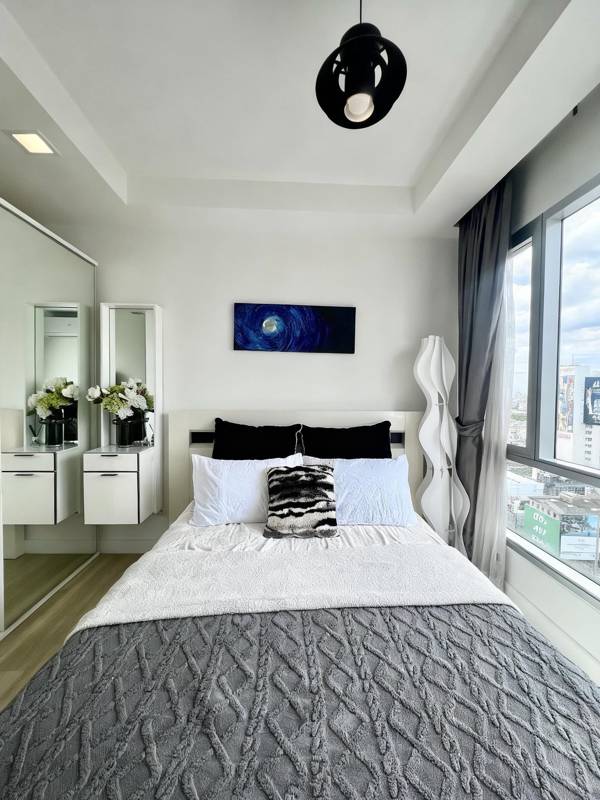 Thru Thonglor · 1 bedroom · 31 SqM · Floor 16 · Phetchaburi Road, Bangkok · Photo 1 Thru Thonglor 1-bedroom Condo in Phetchaburi Road, Bangkok – photo 1