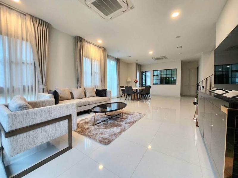 Nantawan Rama 9 - New Krungthepkreetha · 5 bedroom · 302 SqM · Saphan Sung, Bangkok · Photo 4 Nantawan Rama 9 - New Krungthepkreetha 5-bedroom Detached House in Saphan Sung, Bangkok – photo 4