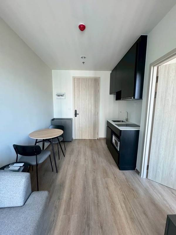 Nue District R9 · 1 bedroom · 26 SqM · Floor 17 · Huai Khwang, Bangkok · Photo 3 Nue District R9 1-bedroom Condo in Huai Khwang, Bangkok – photo 3