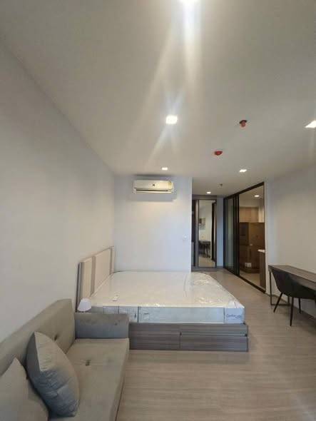 Life Sathorn Sierra · 1 bedroom · 28 SqM · Floor 29 · Thonburi, Bangkok · Photo 3 Life Sathorn Sierra 1-bedroom Condo in Thonburi, Bangkok – photo 3