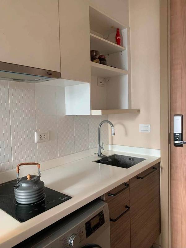 Condolette Midst Rama 9 · 1 bedroom · 28.5 SqM · Floor 11 · Rama 9, Bangkok · Photo 2 Condolette Midst Rama 9 1-bedroom Condo in Rama 9, Bangkok – photo 2