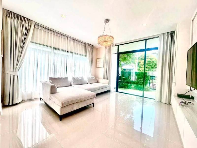 setthasiri krungthep kreetha · 4 bedroom · 185 SqM · Floor 1 · Bang Kapi, Bangkok · Photo 2 setthasiri krungthep kreetha 4-bedroom Detached House in Bang Kapi, Bangkok – photo 2