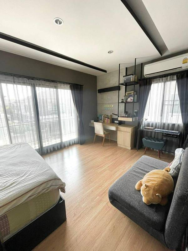 The Palm Pattanakarn · 4 bedroom · 320 SqM · Floor 2 · Pattanakarn, Bangkok · Photo 4 The Palm Pattanakarn 4-bedroom Detached House in Pattanakarn, Bangkok – photo 4