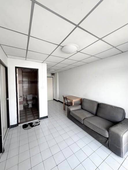 Prachasuk Place · 2 bedroom · Floor 9 · Photo 3 Prachasuk Place 2-bedroom Condo – photo 3