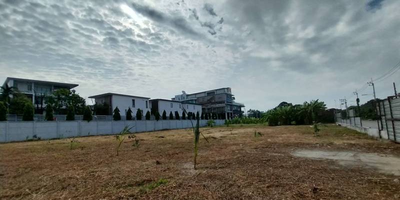 Land for Rent – Krungthep Kreetha Soi 9 · 6885 SqM · Floor 0 · Photo 5 Land for Rent – Krungthep Kreetha Soi 9 Land – photo 5