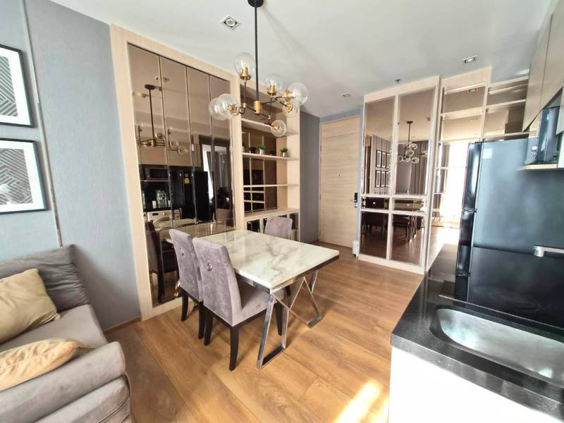 Park Origin Phromphong · 2 bedroom · 55 SqM · Floor 17 · Khlong Toei, Bangkok · Photo 1 Park Origin Phromphong 2-bedroom Condo in Khlong Toei, Bangkok – photo 1