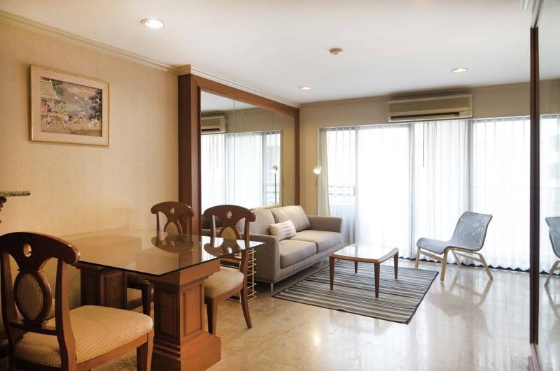 Green Point Silom · 2 bedroom · 73 SqM · Floor 4 · Bang Rak, Bangkok · Photo 3 Green Point Silom 2-bedroom Condo in Bang Rak, Bangkok – photo 3