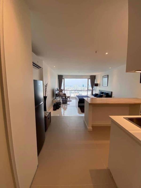 Sukhumvit Suite · 1 bedroom · 40 SqM · Floor 40 · Asoke, Bangkok · Photo 5 Sukhumvit Suite 1-bedroom Condo in Asoke, Bangkok – photo 5