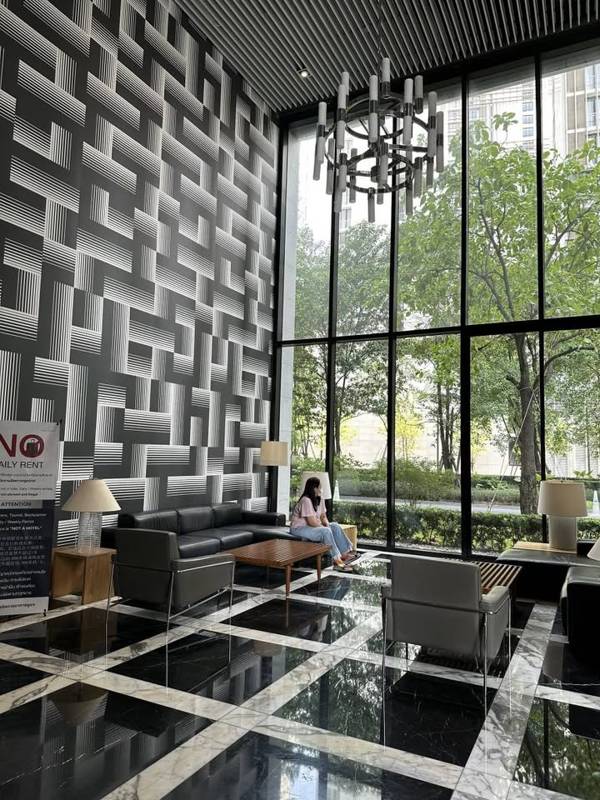 Park Origin Phromphong · 1 bedroom · 29.62 SqM · Floor 33 · Khlong Toei, Bangkok · Photo 1 Park Origin Phromphong 1-bedroom Condo in Khlong Toei, Bangkok – photo 1