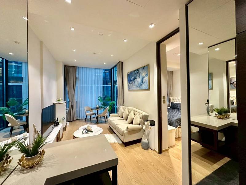 28 Chidlom · 1 bedroom · 45 SqM · Floor 16 · Pathum Wan, Bangkok · Photo 2 28 Chidlom 1-bedroom Condo in Pathum Wan, Bangkok – photo 2