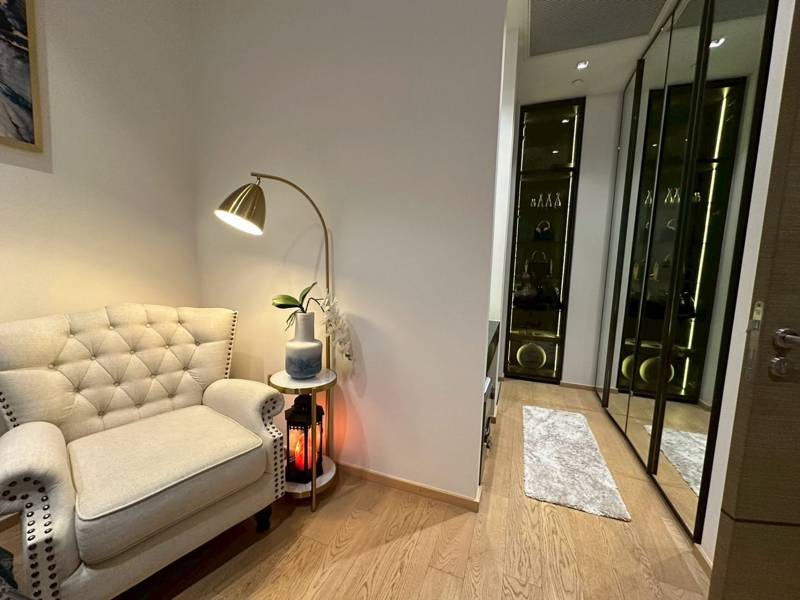 28 Chidlom · 1 bedroom · 45 SqM · Floor 16 · Pathum Wan, Bangkok · Photo 4 28 Chidlom 1-bedroom Condo in Pathum Wan, Bangkok – photo 4
