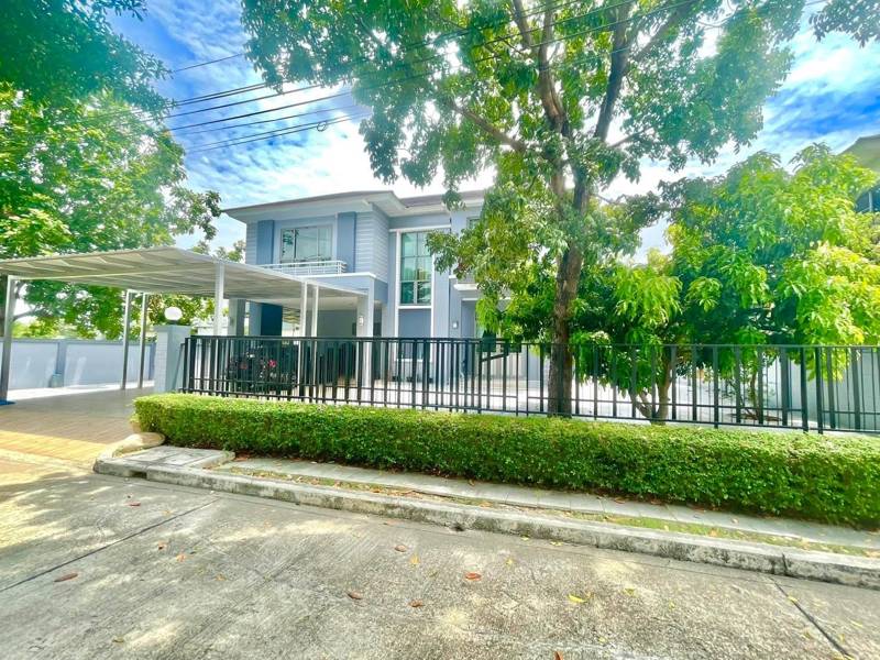 Masterpiece · 3 bedroom · 241 SqM · Samsen, Bangkok · Photo 2 Masterpiece 3-bedroom Detached House in Samsen, Bangkok – photo 2