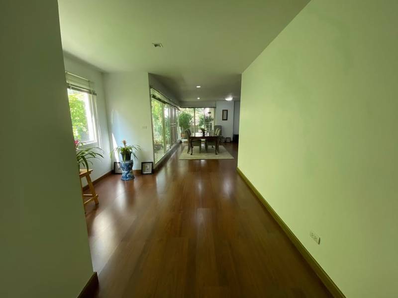 31 Place · 2 bedroom · 190 SqM · Photo 2 31 Place 2-bedroom Service Apartment – photo 2
