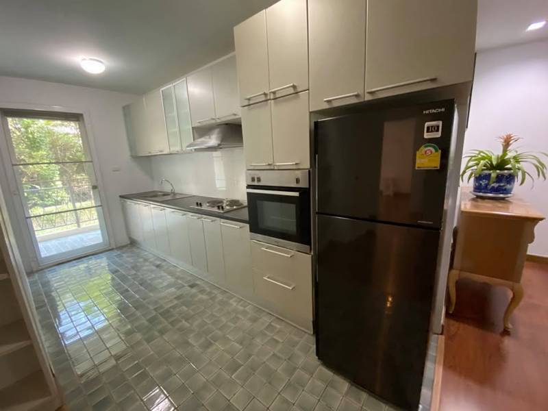 31 Place · 2 bedroom · 190 SqM · Photo 5 31 Place 2-bedroom Service Apartment – photo 5