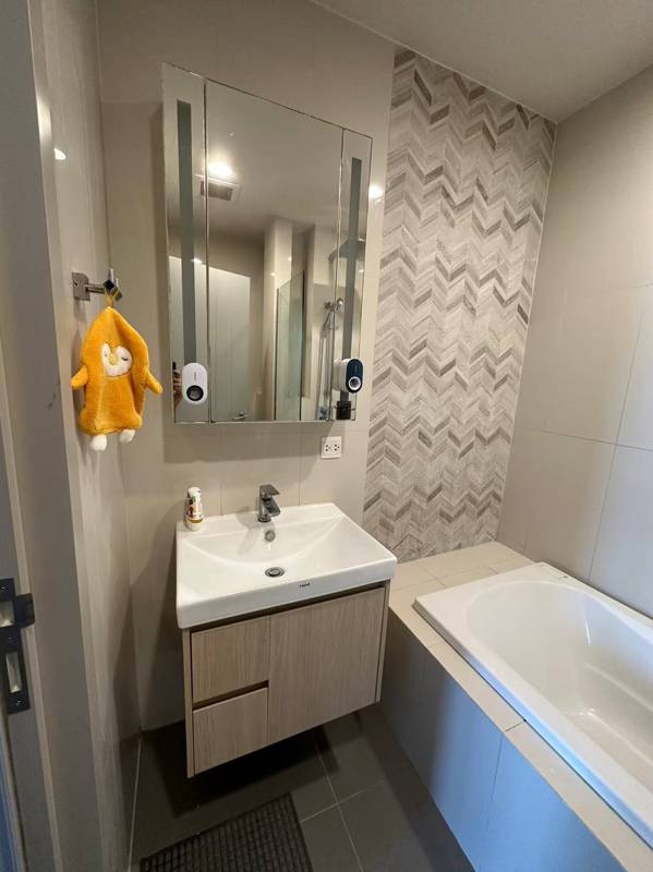 Oka Haus · 1 bedroom · 34 SqM · Floor 17 · Khlong Toei, Bangkok · Photo 4 Oka Haus 1-bedroom Condo in Khlong Toei, Bangkok – photo 4