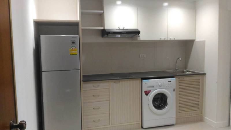 Silom Suite · 44 SqM · Floor 35 · Sathorn, Bangkok · Photo 3 Silom Suite Condo in Sathorn, Bangkok – photo 3