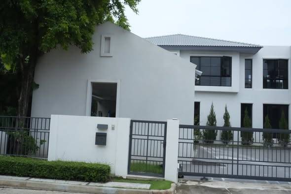 Burasiri Rangsit · 5 bedroom · 745 SqM · Floor 2 · Photo 5 Burasiri Rangsit 5-bedroom Detached House – photo 5