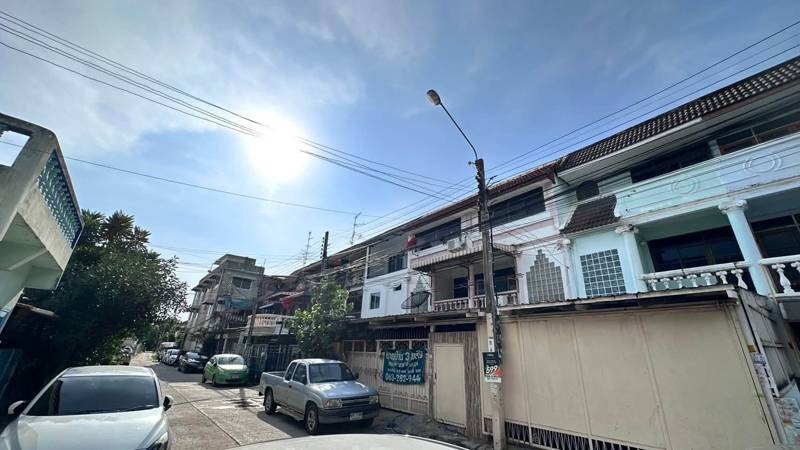 Townhouse 3 floors in Bang Khae · 84 SqM · Photo 2 Townhouse 3 floors in Bang Khae Townhouse – photo 2