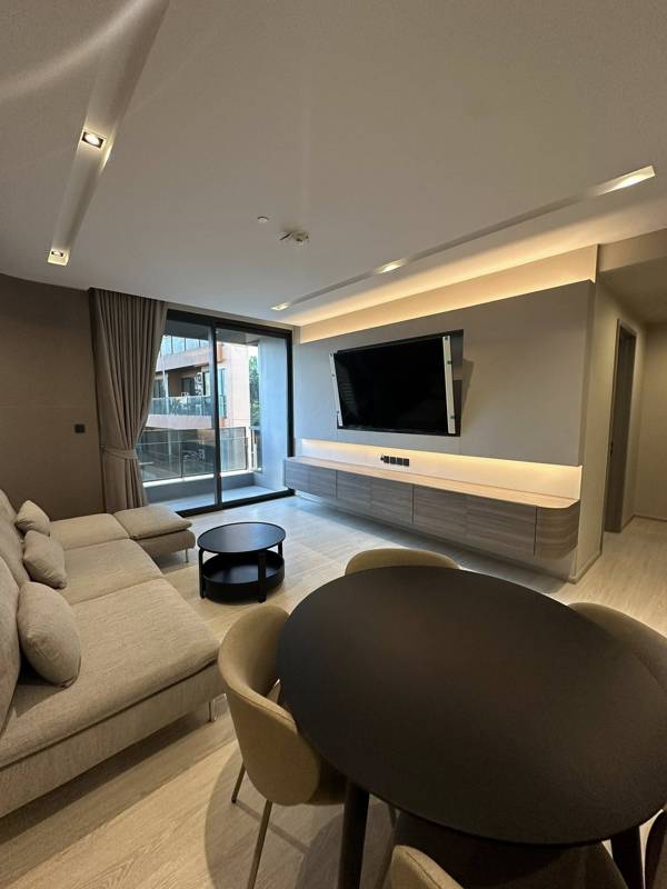 The Room Sukhumvit 38 · 2 bedroom · 79 SqM · Floor 4 · Khlong Toei, Bangkok · Photo 1 The Room Sukhumvit 38 2-bedroom Condo in Khlong Toei, Bangkok – photo 1
