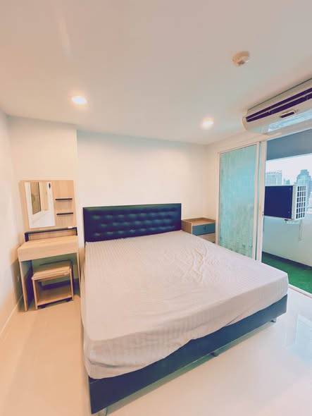 ITF Tower · 1 bedroom · 43 SqM · Floor 29 · Photo 2 ITF Tower 1-bedroom Condo – photo 2