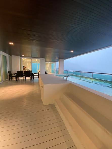 4-Bedroom Penthouse with Private Pool in Kalim · 4 bedroom · 330 SqM · Kathu, Phuket · Photo 3 4-Bedroom Penthouse with Private Pool in Kalim 4-bedroom Condo in Kathu, Phuket – photo 3