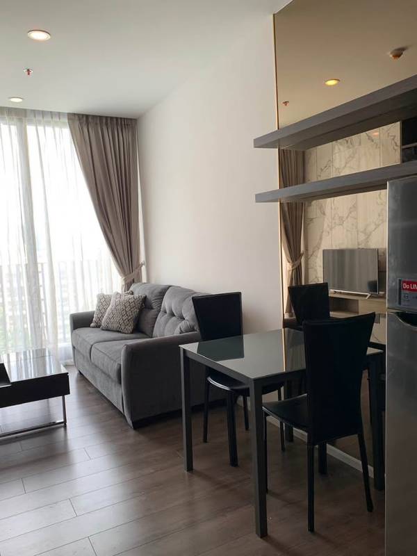 Whizdom Essence Sukhumvit · 1 bedroom · 33.7 SqM · Floor 8 · Punnawithi, Bangkok · Photo 4 Whizdom Essence Sukhumvit 1-bedroom Condo in Punnawithi, Bangkok – photo 4