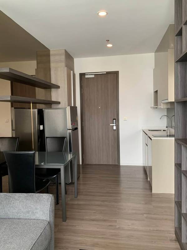 Whizdom Essence Sukhumvit · 1 bedroom · 33.7 SqM · Floor 8 · Punnawithi, Bangkok · Photo 5 Whizdom Essence Sukhumvit 1-bedroom Condo in Punnawithi, Bangkok – photo 5