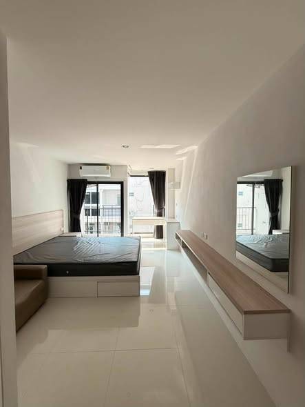 The Ville Sutthisan · 1 bedroom · 23 SqM · Photo 2 The Ville Sutthisan 1-bedroom Condo – photo 2