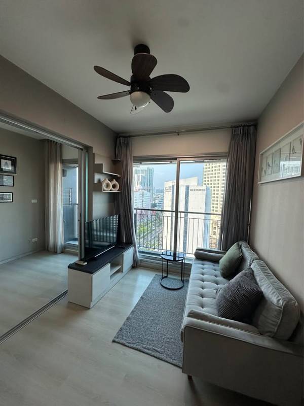 Life Ratchadapisek · 1 bedroom · 188 SqM · Floor 10 · Ratchada, Bangkok · Photo 2 Life Ratchadapisek 1-bedroom Condo in Ratchada, Bangkok – photo 2