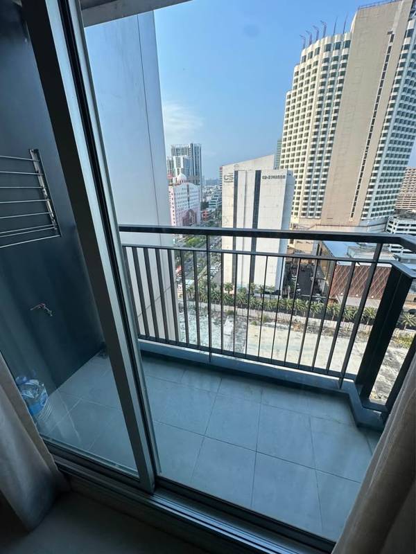 Life Ratchadapisek · 1 bedroom · 188 SqM · Floor 10 · Ratchada, Bangkok · Photo 4 Life Ratchadapisek 1-bedroom Condo in Ratchada, Bangkok – photo 4