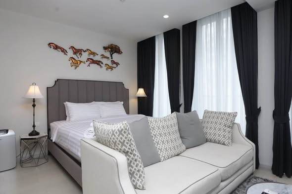 Noble Ploenchit · 1 bedroom · 44 SqM · Floor 4 · Ploenchit, Bangkok · Photo 2 Noble Ploenchit 1-bedroom Condo in Ploenchit, Bangkok – photo 2