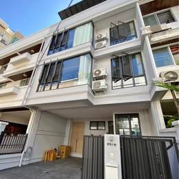 Baan Sathorn Chao Phraya · 2 bedroom · 92 SqM · Floor 22 · Sathorn, Bangkok · Photo 4 Baan Sathorn Chao Phraya 2-bedroom Townhouse in Sathorn, Bangkok – photo 4
