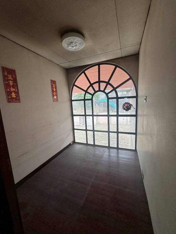 Land with Single House for Rent Sukhumvit 71 · 1 bedroom · 524 SqM · Khlong Toei, Bangkok · Photo 3 Land with Single House for Rent Sukhumvit 71 1-bedroom Detached House in Khlong Toei, Bangkok – photo 3