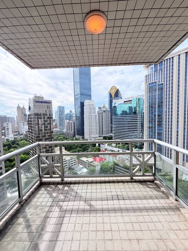 All Seasons Mansion · 3 bedroom · 178.14 SqM · Floor 22 · Pathum Wan, Bangkok · Photo 3 All Seasons Mansion 3-bedroom Condo in Pathum Wan, Bangkok – photo 3