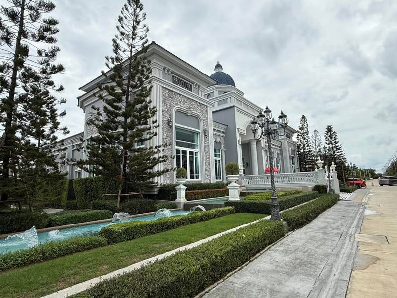Grandio Bangna Km.5 · 3 bedroom · 145 SqM · Bearing, Samut Prakan · Photo 2 Grandio Bangna Km.5 3-bedroom Detached House in Bearing, Samut Prakan – photo 2