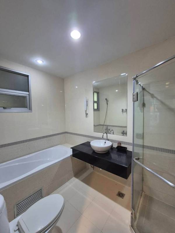 Baan Klang Krung Siam-Pathumwan · 2 bedroom · 67 SqM · Floor 9 · Victory Monument, Bangkok · Photo 5 Baan Klang Krung Siam-Pathumwan 2-bedroom Condo in Victory Monument, Bangkok – photo 5