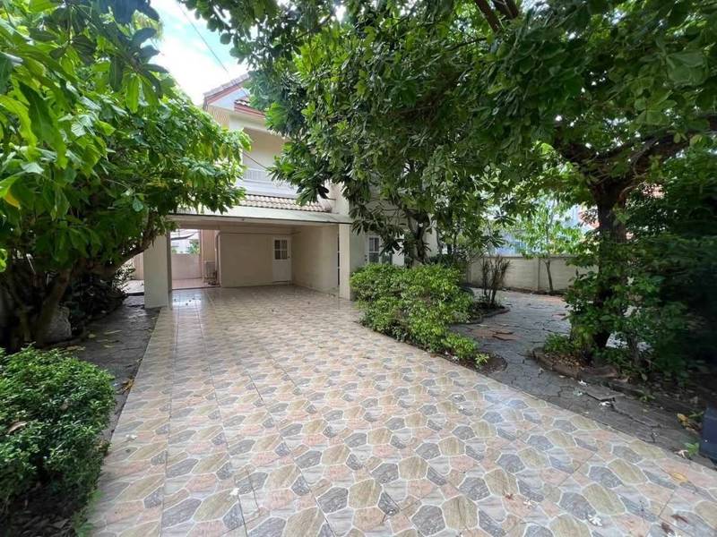 Neighborhome Watcharaphon · 3 bedroom · 304 SqM · Floor 1 · Photo 1 Neighborhome Watcharaphon 3-bedroom Detached House – photo 1