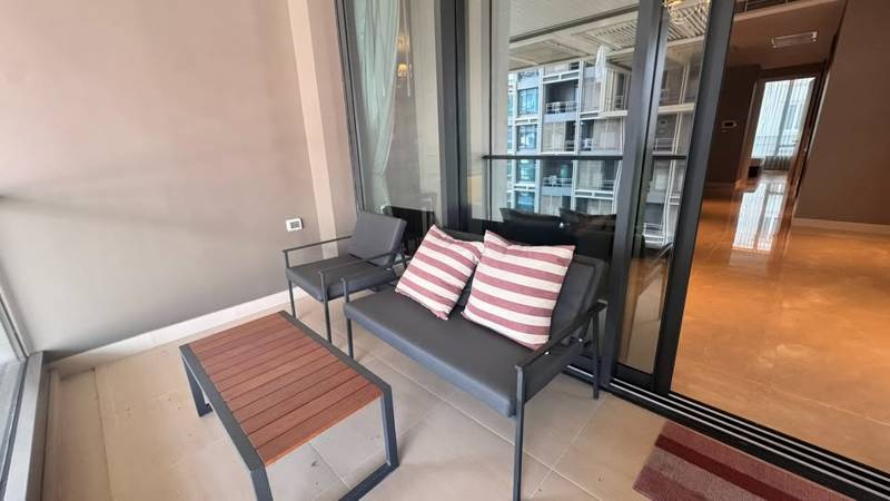Sindhorn Residence · 2 bedroom · 154 SqM · Floor 6 · Chidlom, Bangkok · Photo 2 Sindhorn Residence 2-bedroom Condo in Chidlom, Bangkok – photo 2