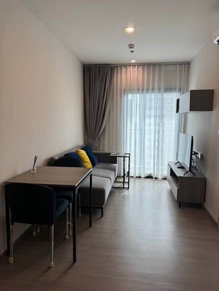 The Base Phetchaburi-Thonglor · 1 bedroom · 33 SqM · Floor 17 · Phetchaburi Road, Bangkok · Photo 2 The Base Phetchaburi-Thonglor 1-bedroom Condo in Phetchaburi Road, Bangkok – photo 2