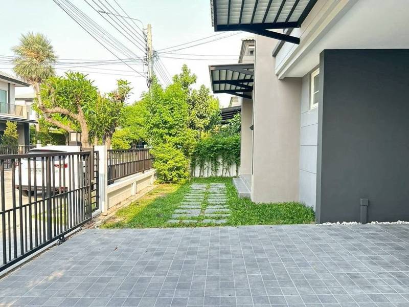 Centro Srinakarin-Bangna · 4 bedroom · 214.4 SqM · Floor 1 · Srinakarin, Bangkok · Photo 2 Centro Srinakarin-Bangna 4-bedroom Detached House in Srinakarin, Bangkok – photo 2
