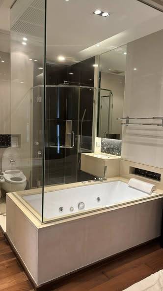 The Address Sukhumvit 28 · 1 bedroom · 45 SqM · Floor 10 · Phrom Phong, Bangkok · Photo 4 The Address Sukhumvit 28 1-bedroom Condo in Phrom Phong, Bangkok – photo 4